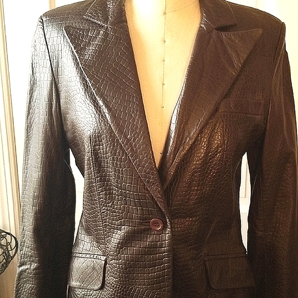 Brandon Thomas Jackets & Blazers - Brandon Thomas Vintage brown leather jacket